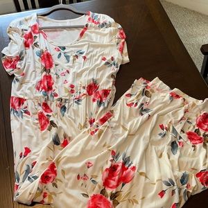 Tee shirt style long maxi dress